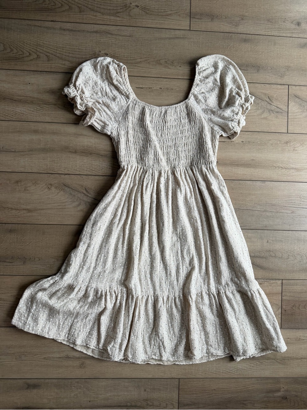 Light Cream Swiss Dot Puff Sleeve Midi Dress     Nordstrom Rack